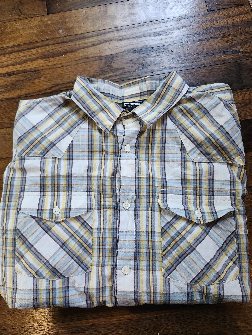 Patagonia Men's Organic Cotton Long Sleebe Button Up L